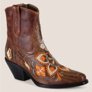 Diba true cains ville western bootie - new w box